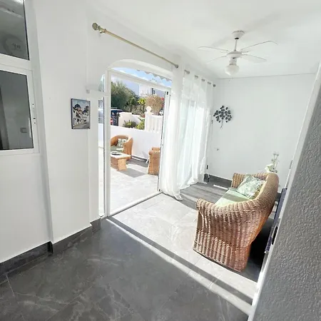 Stylish In Orihuela Costa 55 M² + Shared Pool Apartment Alicante